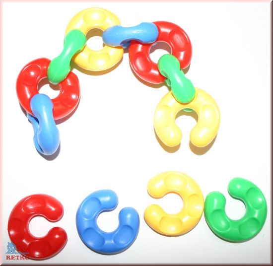 Set aprox. 75 piese conectori in forma de "C"