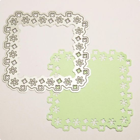 Matrita - Simplicity Floral Square - TVA-ul cadou