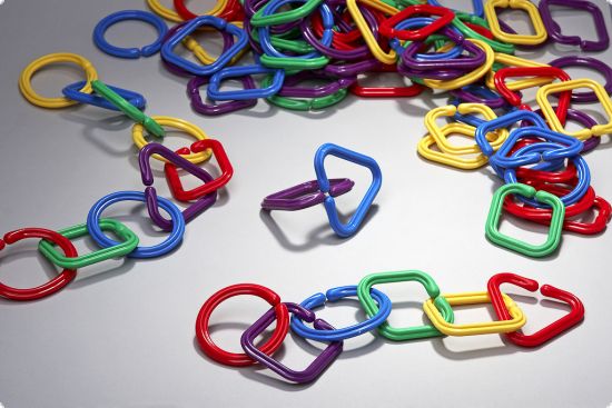 Set aprox. 70 piese conectori figuri geometrice
