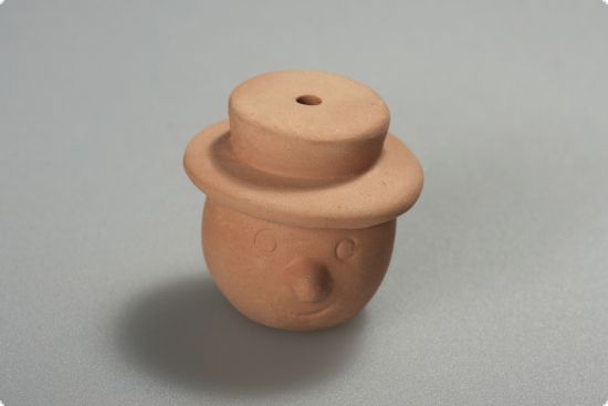 Cap om de zapada din ceramica