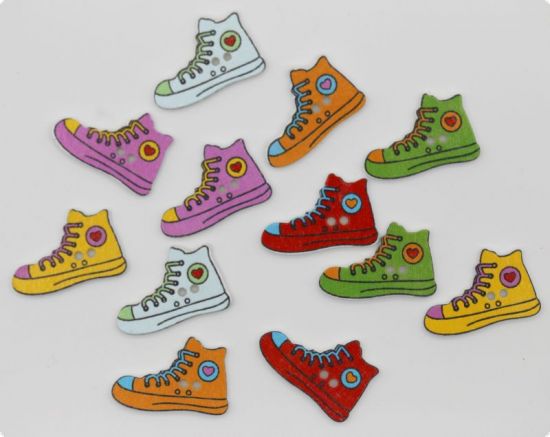 Set 12 nasturi din lemn pictat - Sport Shoe