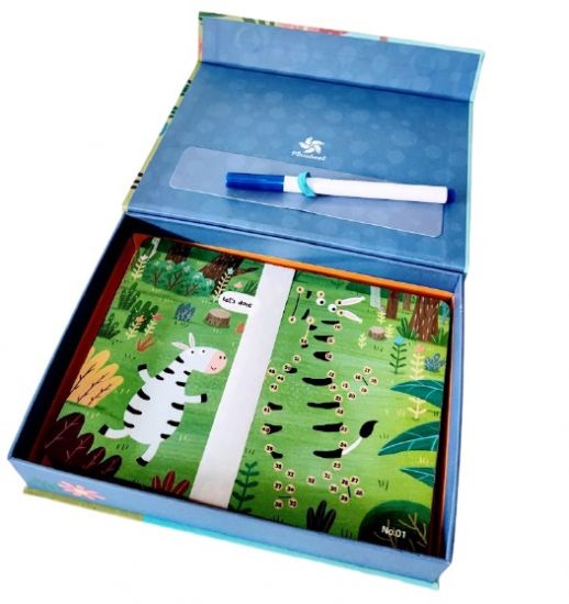 Scrie si Sterge 32 planse - Totally Dotty Dot to Dots Pinwheel