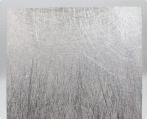 Coala carton A4, 250g, argintiu metalizat pe fundal alb