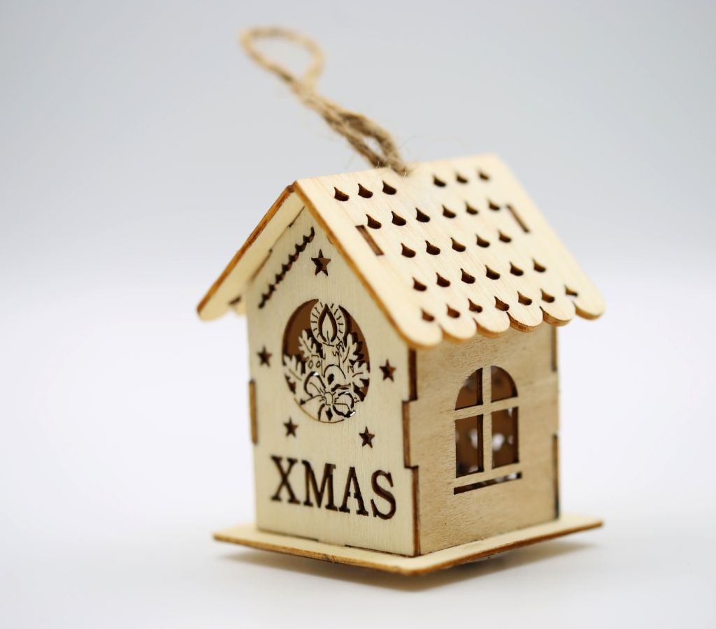 Ornament casuta din lemn natur, cu lumina - Xmas - Aranjament lumanare