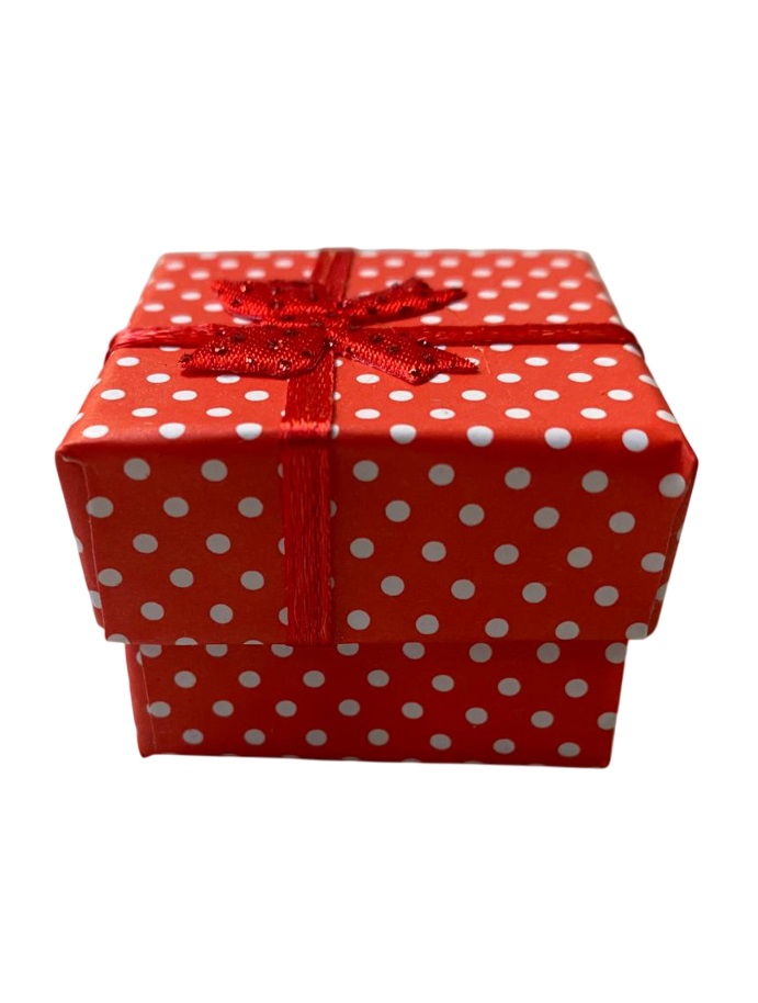 Cutie cu capac rosie, cu buline albe si funda rosie, ambalaj martisoare brose, cercei, inele sau alte bijuterii - imagine 3