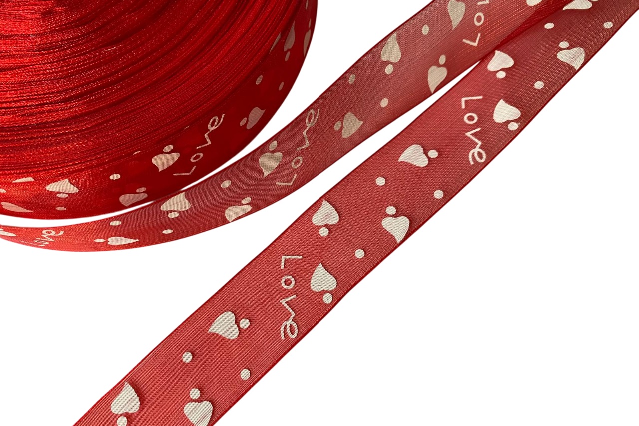 Panglica din organza rosie cu model imprimat , latime 24 mm, Love and Hearts - imagine 3