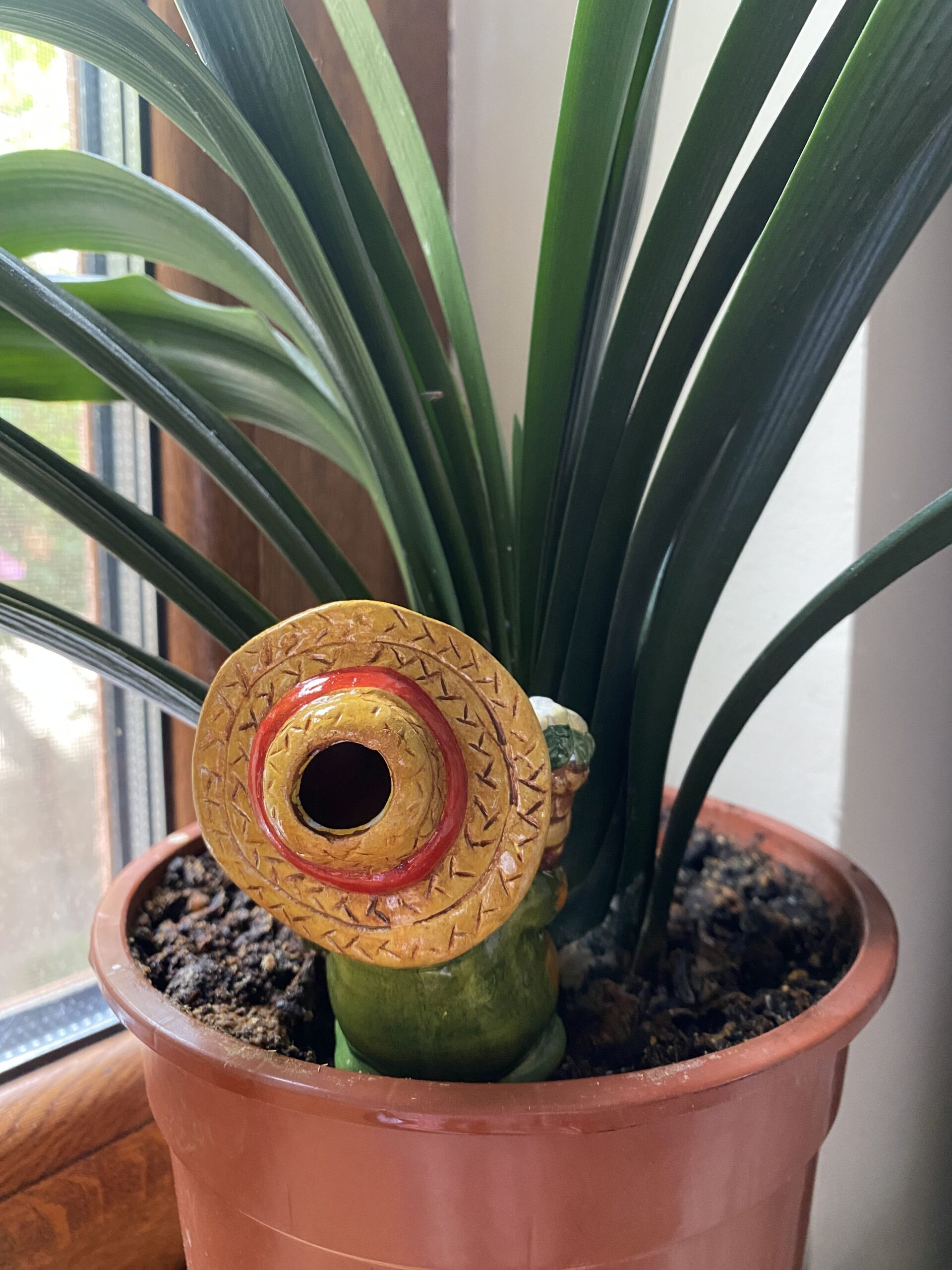 Set 4 suporti din ceramica, autoudare plante in ghiveci, broscute cu palariuta orange - imagine 6